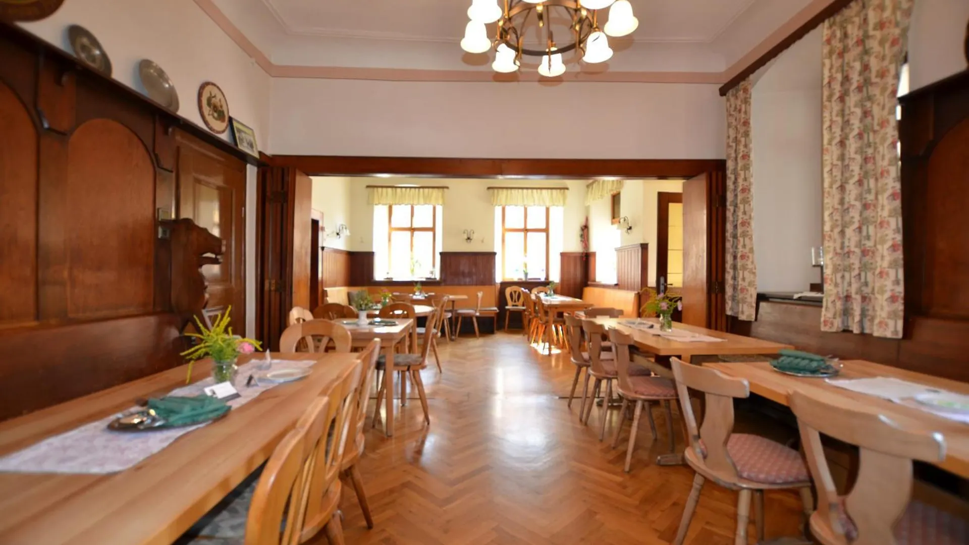 Landgasthof Goldener Loewe Mainbernheim Hotel
